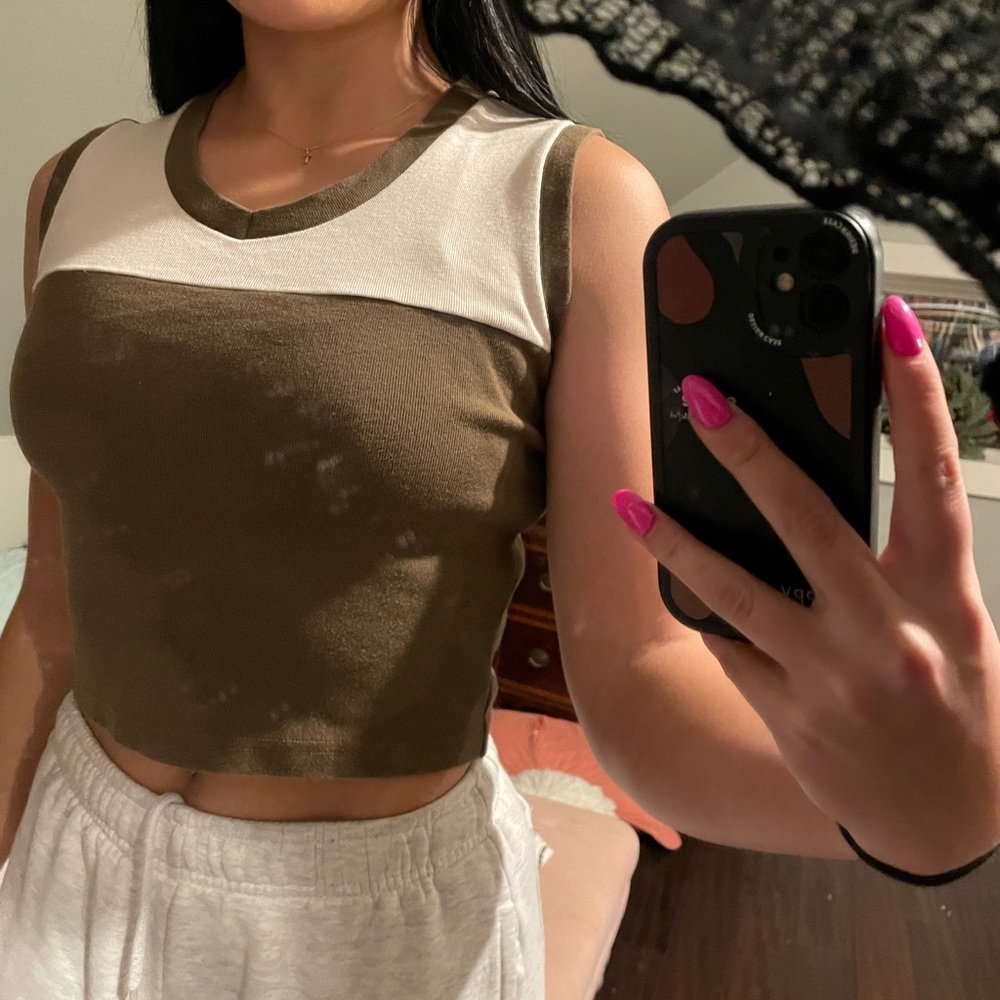 Brandi brown tank top **